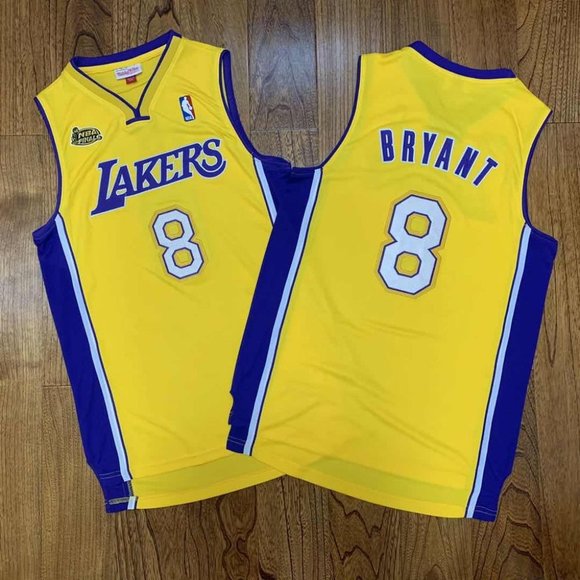 kobe bryant gold jersey
